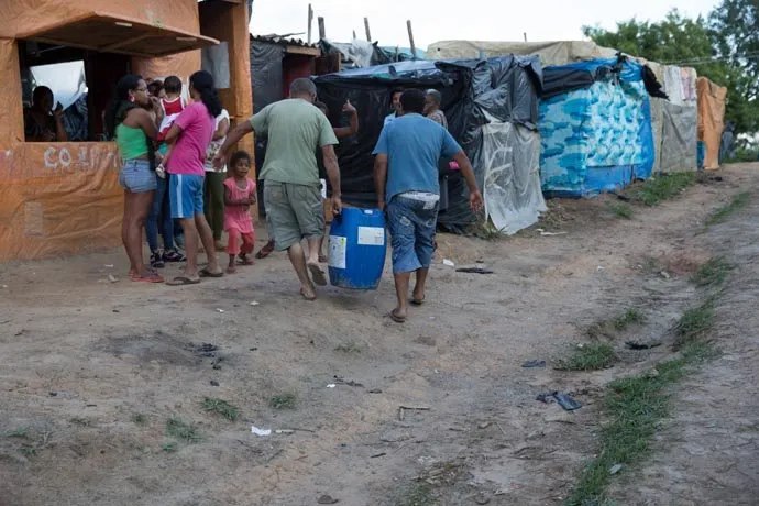 zohre-escaped Bildergalerie