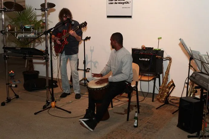 zohre-escaped Bildergalerie